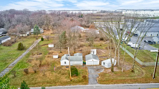 $250,000 | 1734 South County Road 1050 East, Indianapolis, IN 46231