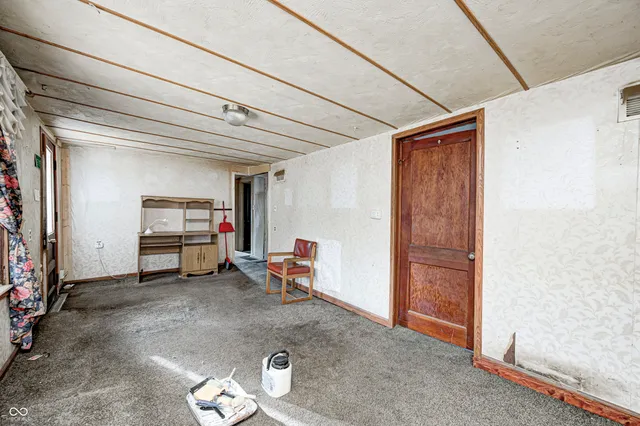 $250,000 | 1734 South County Road 1050 East, Indianapolis, IN 46231