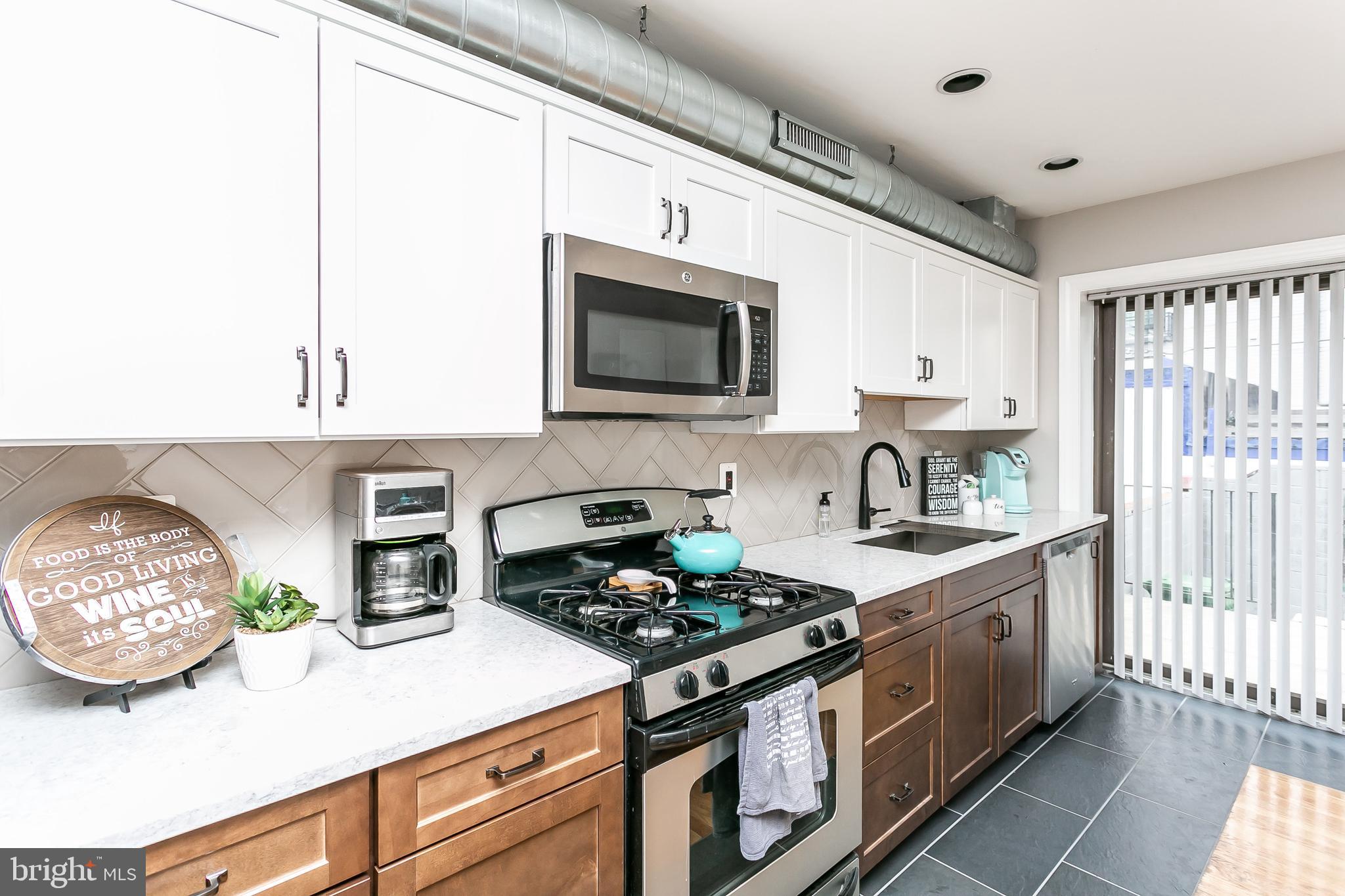 1846 Light Street Baltimore, MD 21230 - Photo 5 of 22 Kitchen