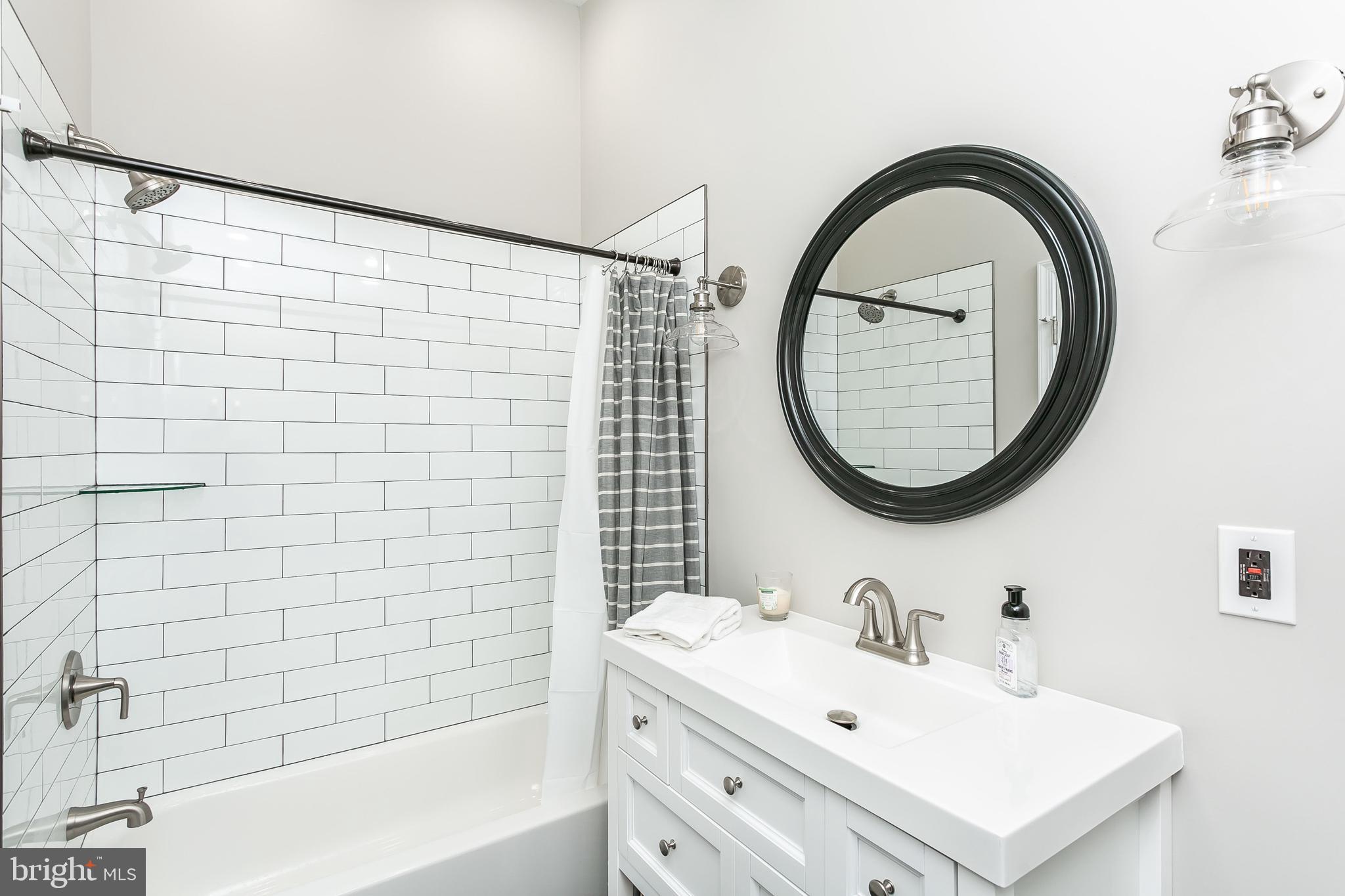 1846 Light Street Baltimore, MD 21230 - Photo 10 of 22 Updated full hall bath