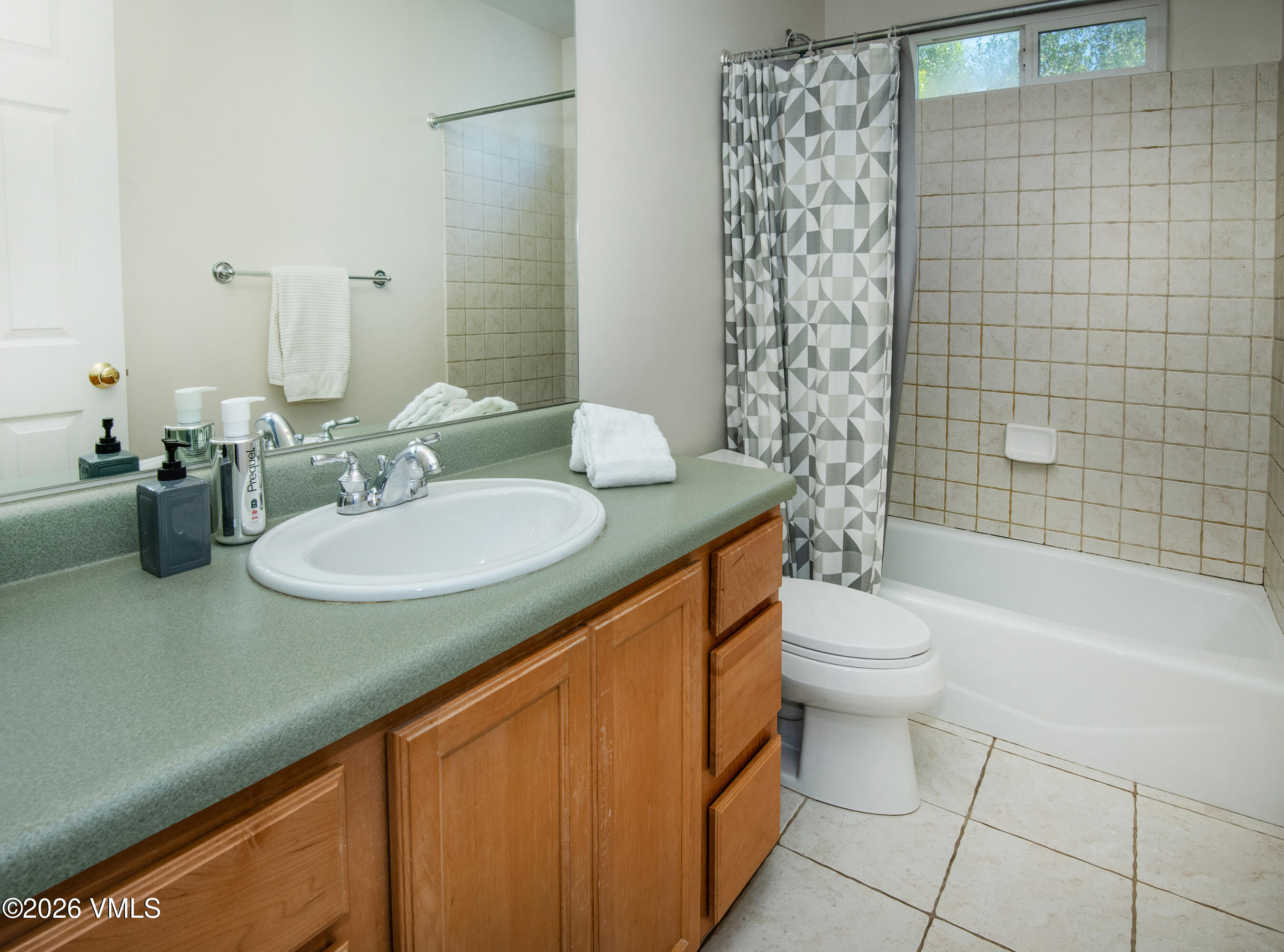 190 Springfield Street Gypsum, CO 81637 - Photo 17 of 24 190-Springfield-St-MLS_23