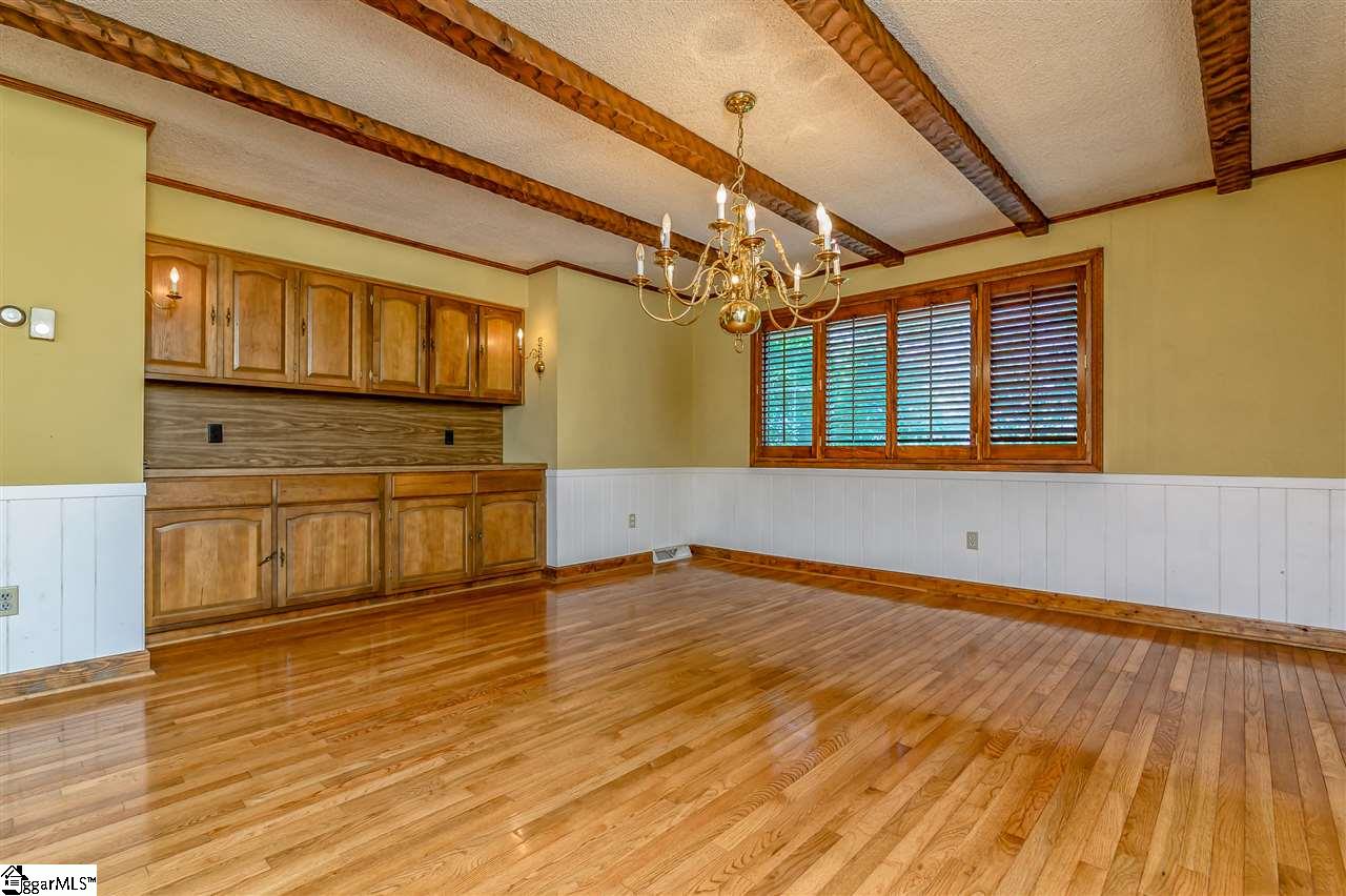 313 Shelton Road Travelers Rest, SC 29690 - Photo 5 of 30