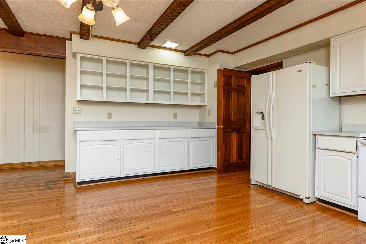 313 Shelton Road Travelers Rest, SC 29690 - Photo 8 of 30