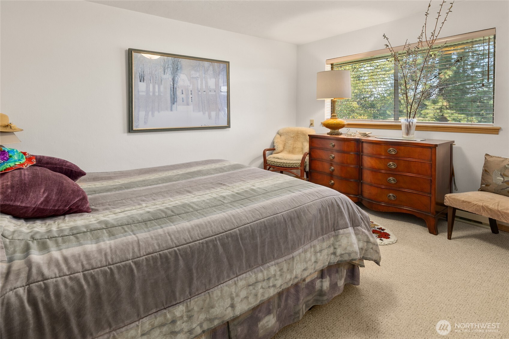 911 Westside Road Cle Elum, WA 98922 - Photo 12 of 40 a bedroom with a bed and a window