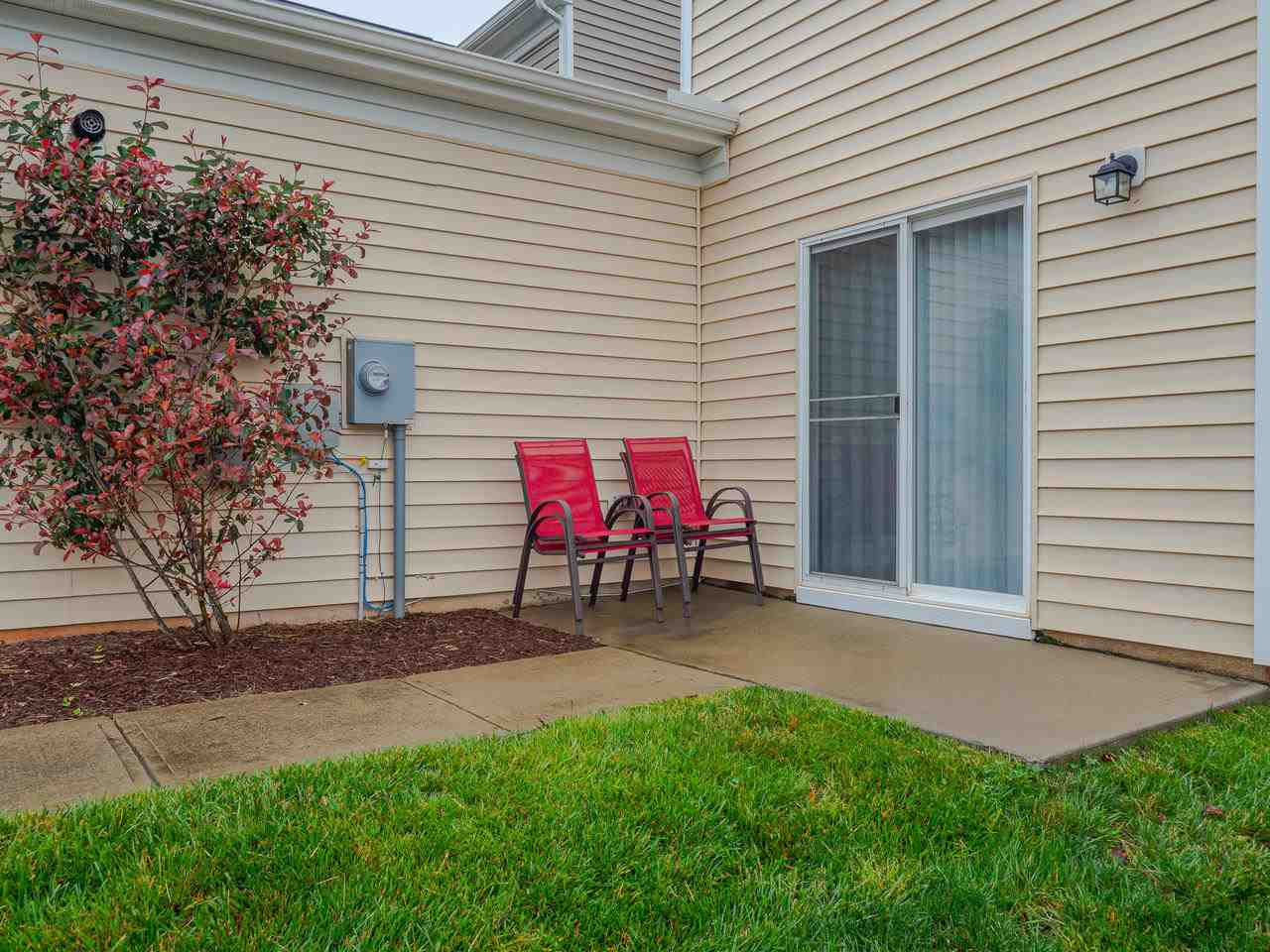 1001 Ileagnes Road Raleigh, NC 27603 - Photo 24 of 26 Patio