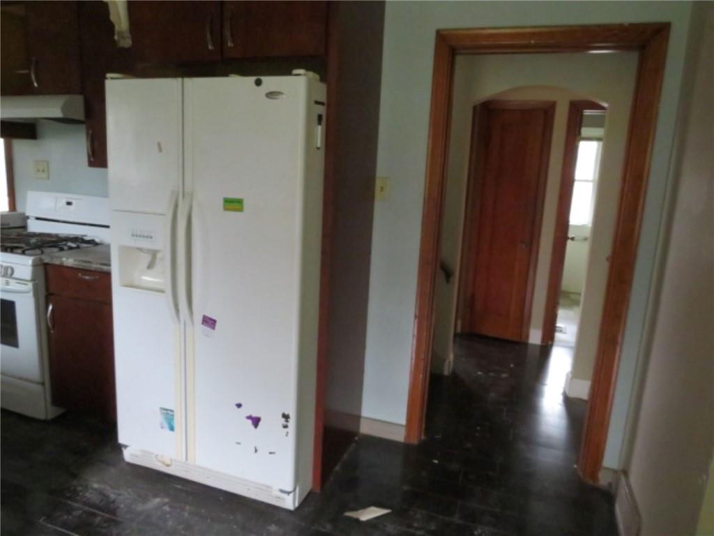 1878 Bakerstown Road Tarentum, PA 15084 - Photo 11 of 29