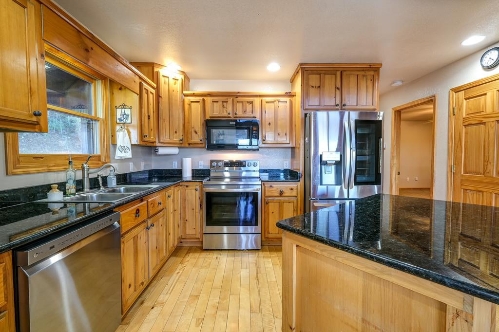66 Mistletoe Ridge Murphy, NC 28906 - Photo 11 of 74