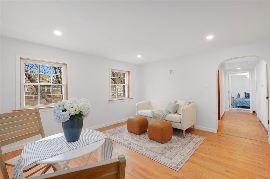 409 Knotty Oak Road Coventry, RI 02816 - Photo 5 of 25