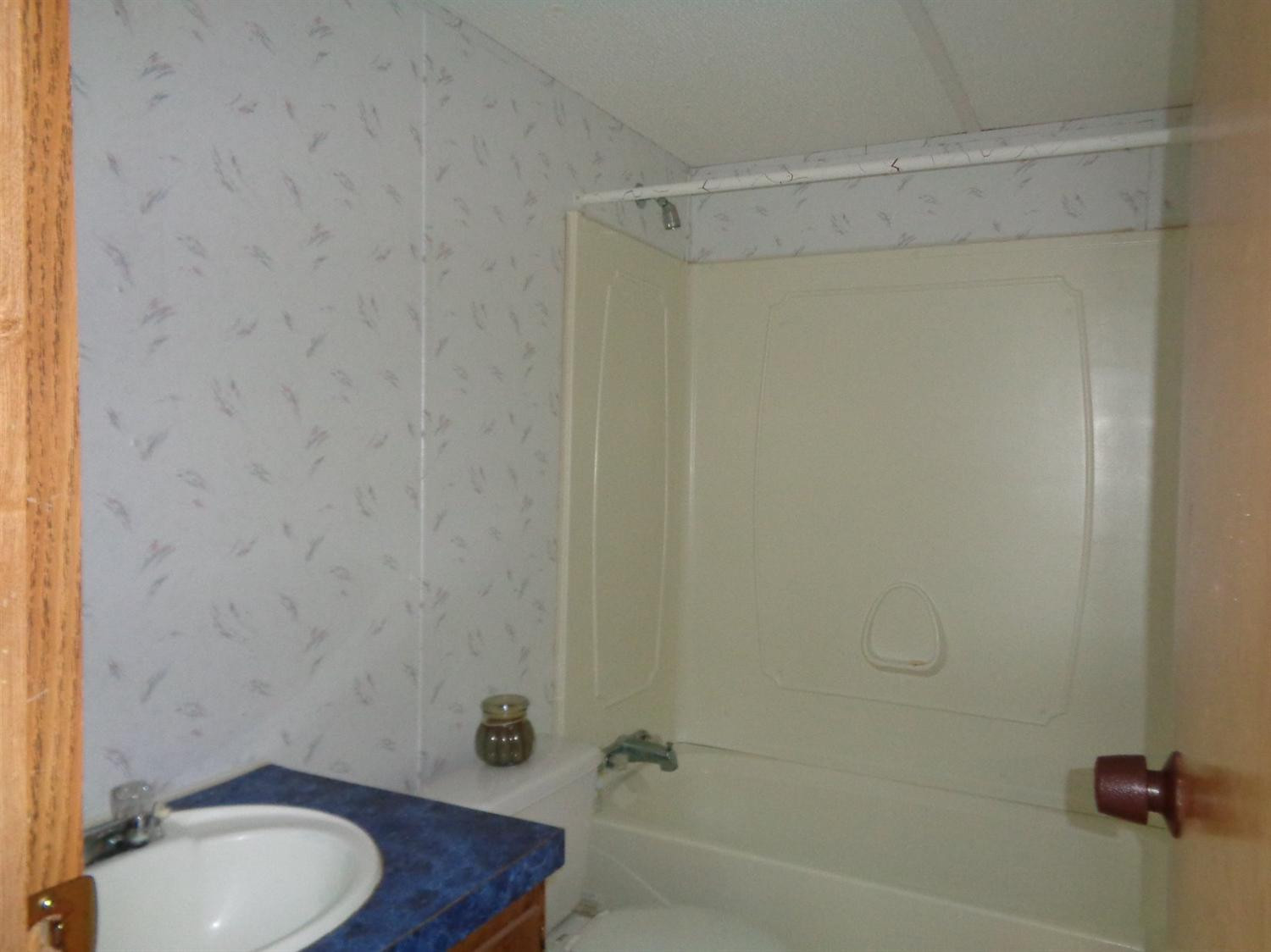 826 Fisherman Island Road London, KY 40741 - Photo 9 of 15 Photo 9