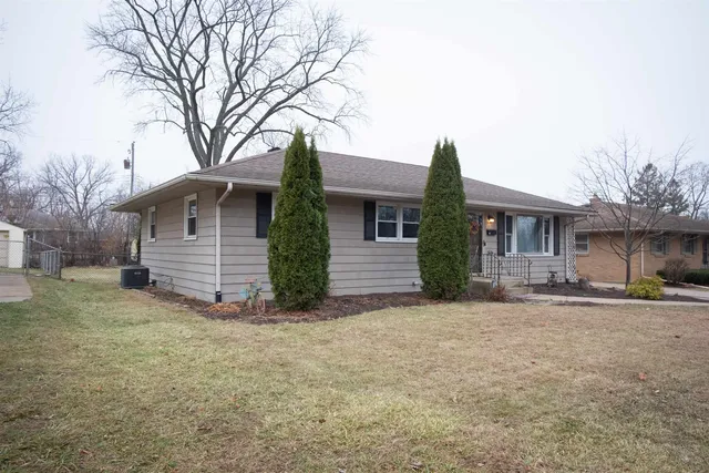 $185,000 | 3717 Connecticut Drive, Rockford, IL 61108