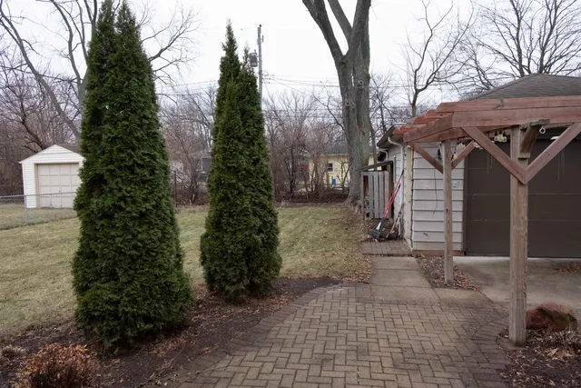 $185,000 | 3717 Connecticut Drive, Rockford, IL 61108