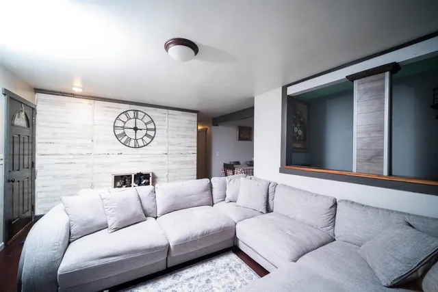 $185,000 | 3717 Connecticut Drive, Rockford, IL 61108