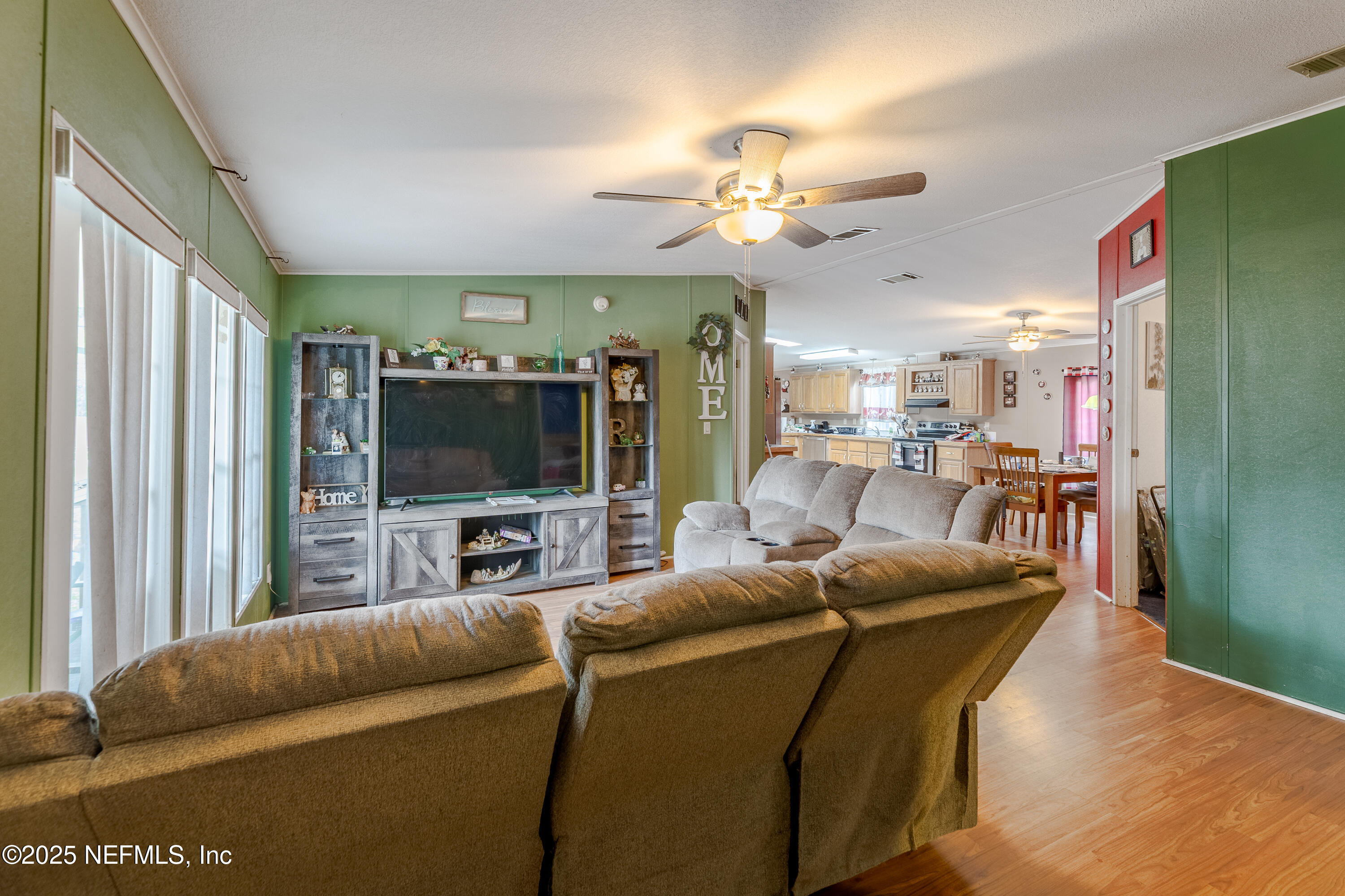 8675 Walden Road Jacksonville, FL 32244 - Photo 8 of 23 8675-20