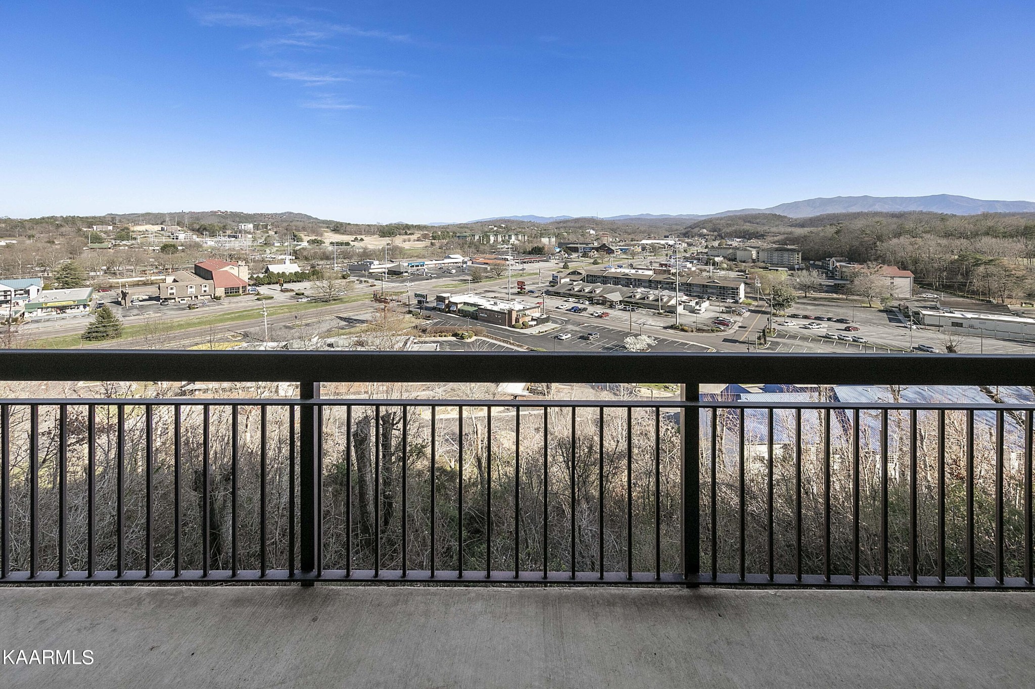 215 Mayes Road, Unit 131 Pigeon Forge, TN 37863 - Photo 32 of 42 Gallery Image 32