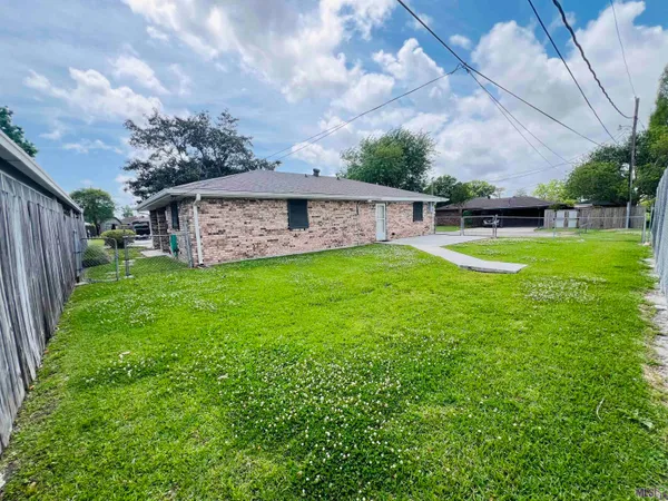 $173,400 | 130 Kellie Drive, Houma, LA 70360