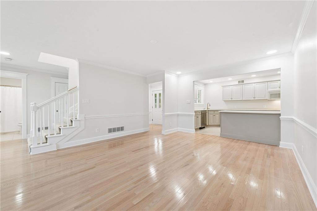 1307 Player Way Gibsonia, PA 15044 - Photo 12 of 42