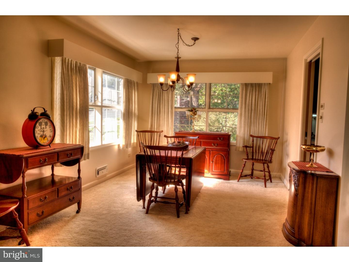 600 State Street Shillington, PA 19607 - Photo 7 of 20 Dining Room