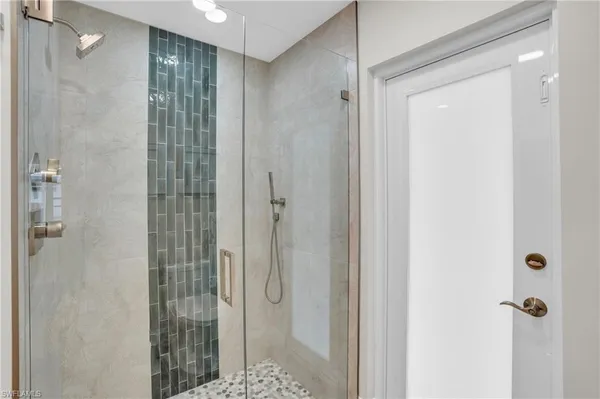 $1,538,500 | 23 Palmview Boulevard, Fort Myers Beach, FL 33931