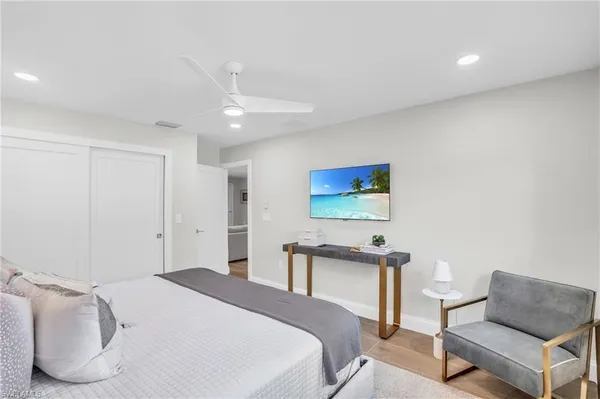 $1,538,500 | 23 Palmview Boulevard, Fort Myers Beach, FL 33931