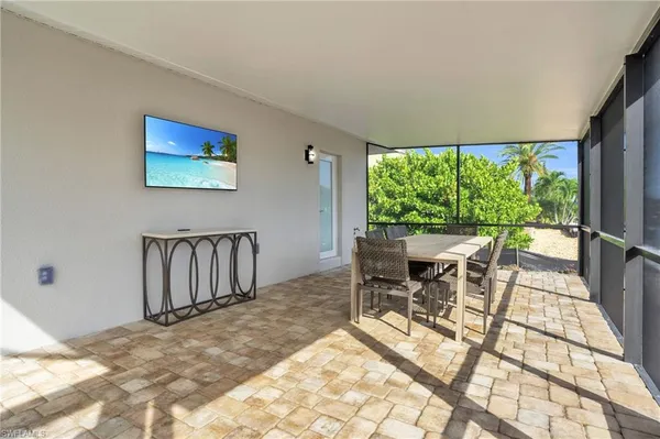 $1,538,500 | 23 Palmview Boulevard, Fort Myers Beach, FL 33931