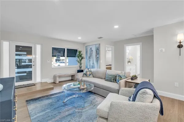 $1,538,500 | 23 Palmview Boulevard, Fort Myers Beach, FL 33931