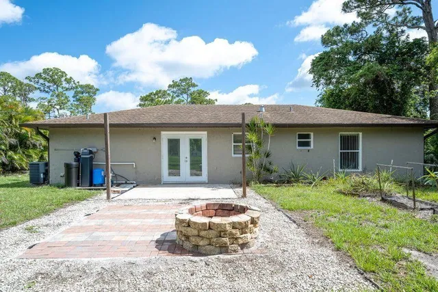 $2,050 | 6705 Brookline Avenue, Fort Pierce, FL 34951