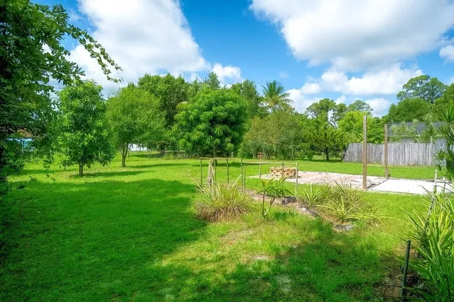 $2,050 | 6705 Brookline Avenue, Fort Pierce, FL 34951