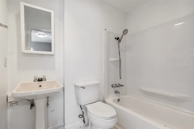 $1,850 | 9407 North Creek Drive, Austin, TX 78753