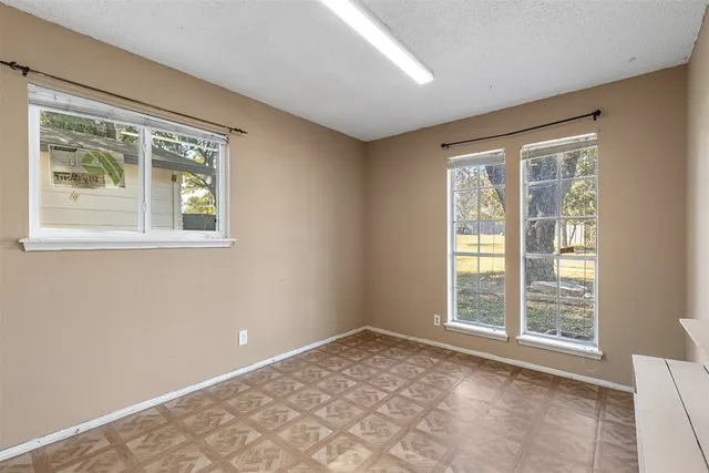 $1,850 | 9407 North Creek Drive, Austin, TX 78753