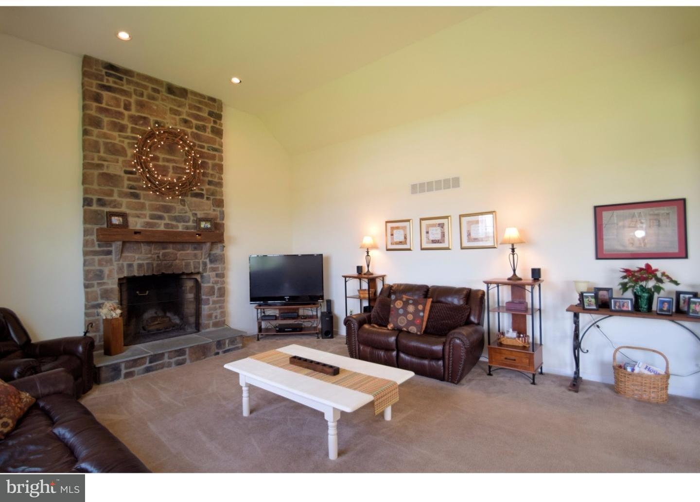 85 Gehringer Road Barto, PA 19504 - Photo 5 of 25 Gallery Image 5