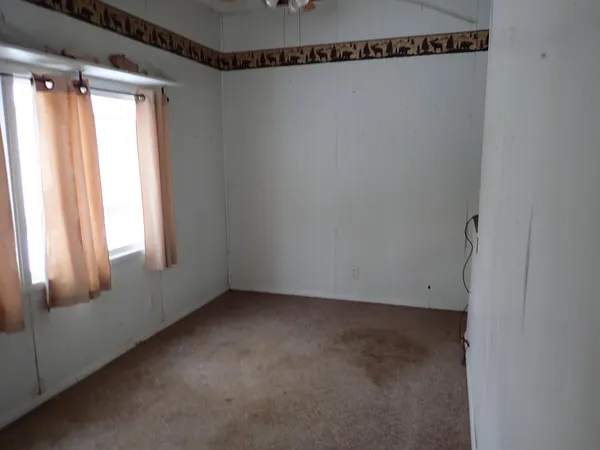 $44,900 | 221 16th Street, Heron Lake, MN 56137