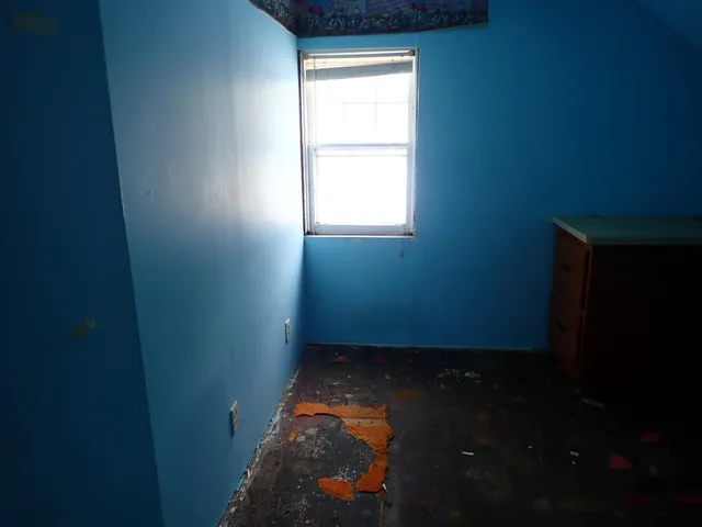 $49,900 | 221 16th Street, Heron Lake, MN 56137