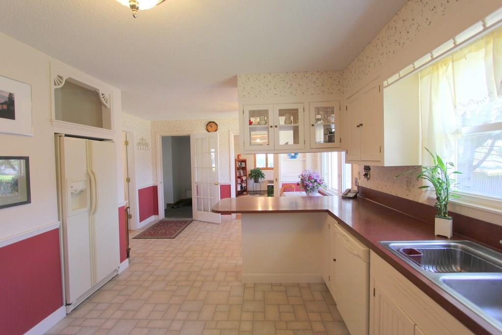 34 Gilbert Street Orono, ME 04473 - Photo 5 of 35 Photo