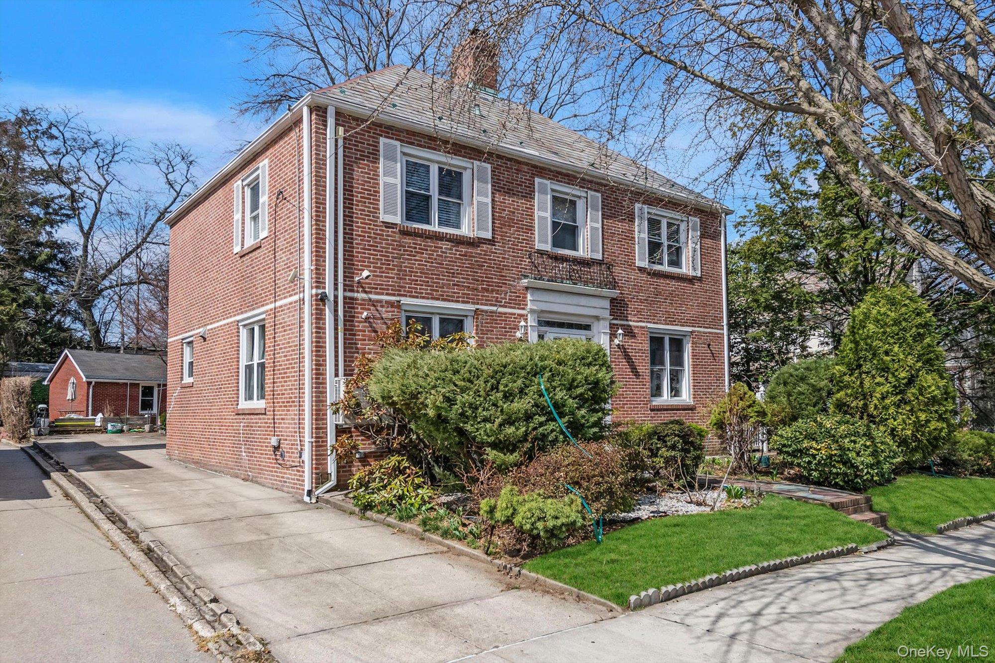 84-16 Charlecote Ridge Queens, NY 11432 - Photo 25 of 26