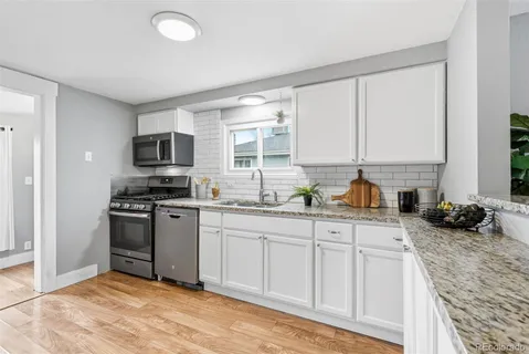$459,999 | 4186 South Lincoln Street, Englewood, CO 80113