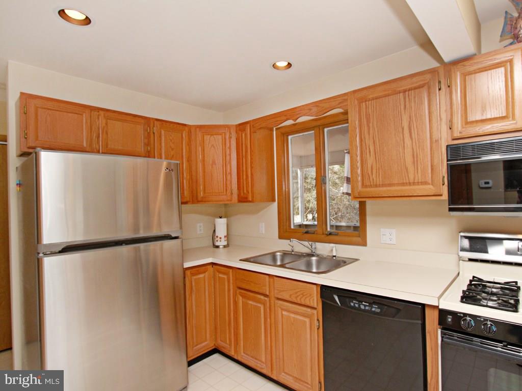 400 Periwinkle Road South Bethany, DE 19930 - Photo 11 of 39 Gallery Image 11