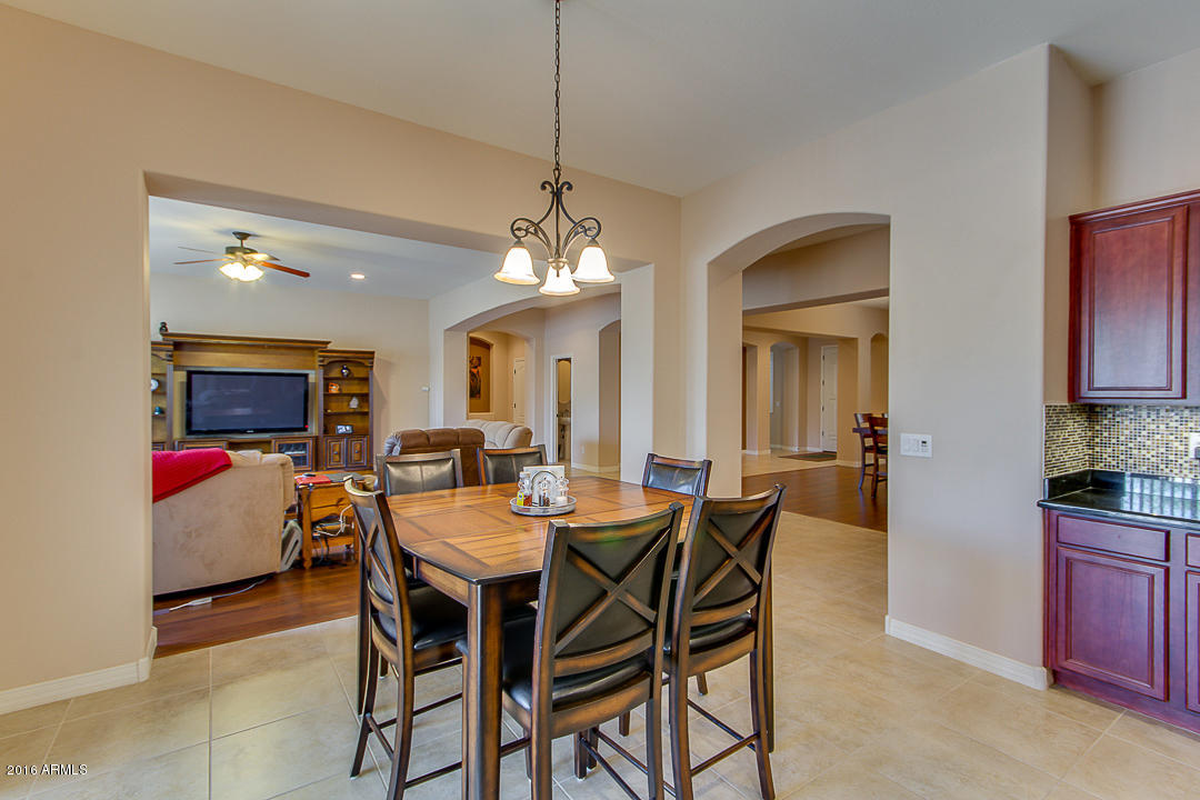 3023 East Warbler Road Gilbert, AZ 85297 - Photo 17 of 69 21-Warbler