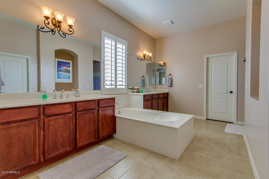 3023 East Warbler Road Gilbert, AZ 85297 - Photo 29 of 69 34-Warbler