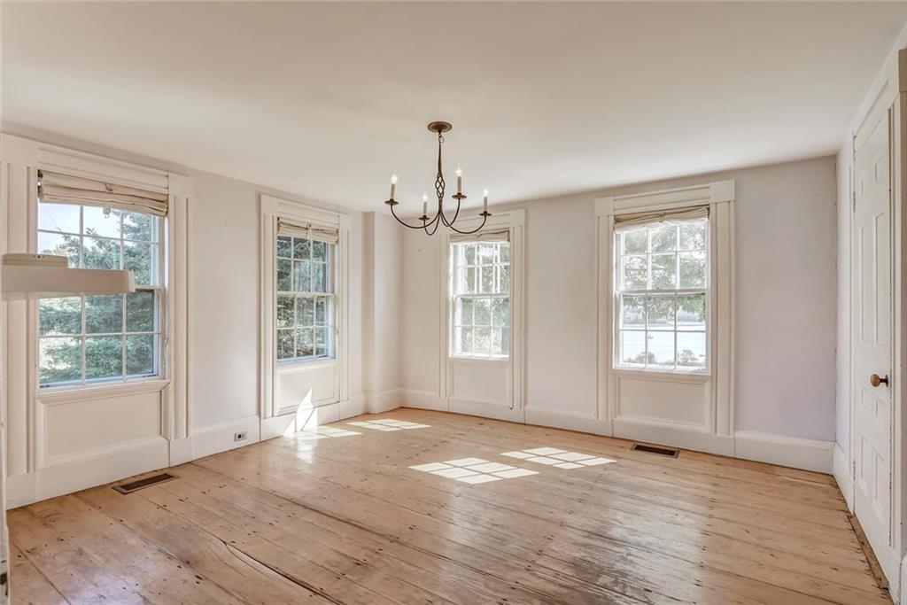 87 Carter Point Road Sedgwick, ME 04676 - Photo 13 of 38 Dining room