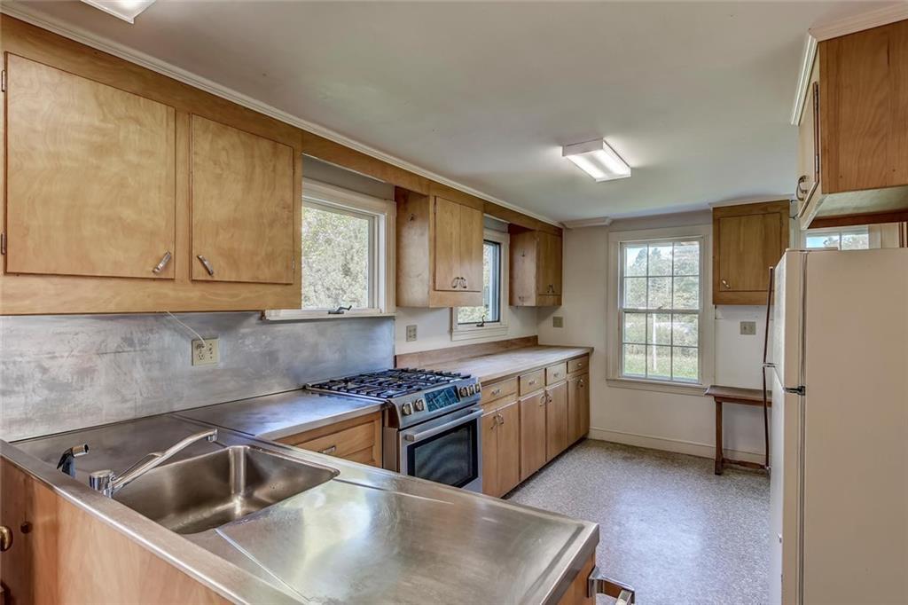 87 Carter Point Road Sedgwick, ME 04676 - Photo 19 of 38 Kitchen