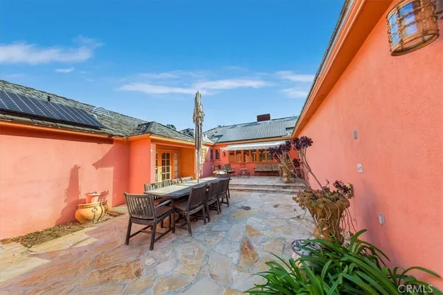 a view of a wooden fence