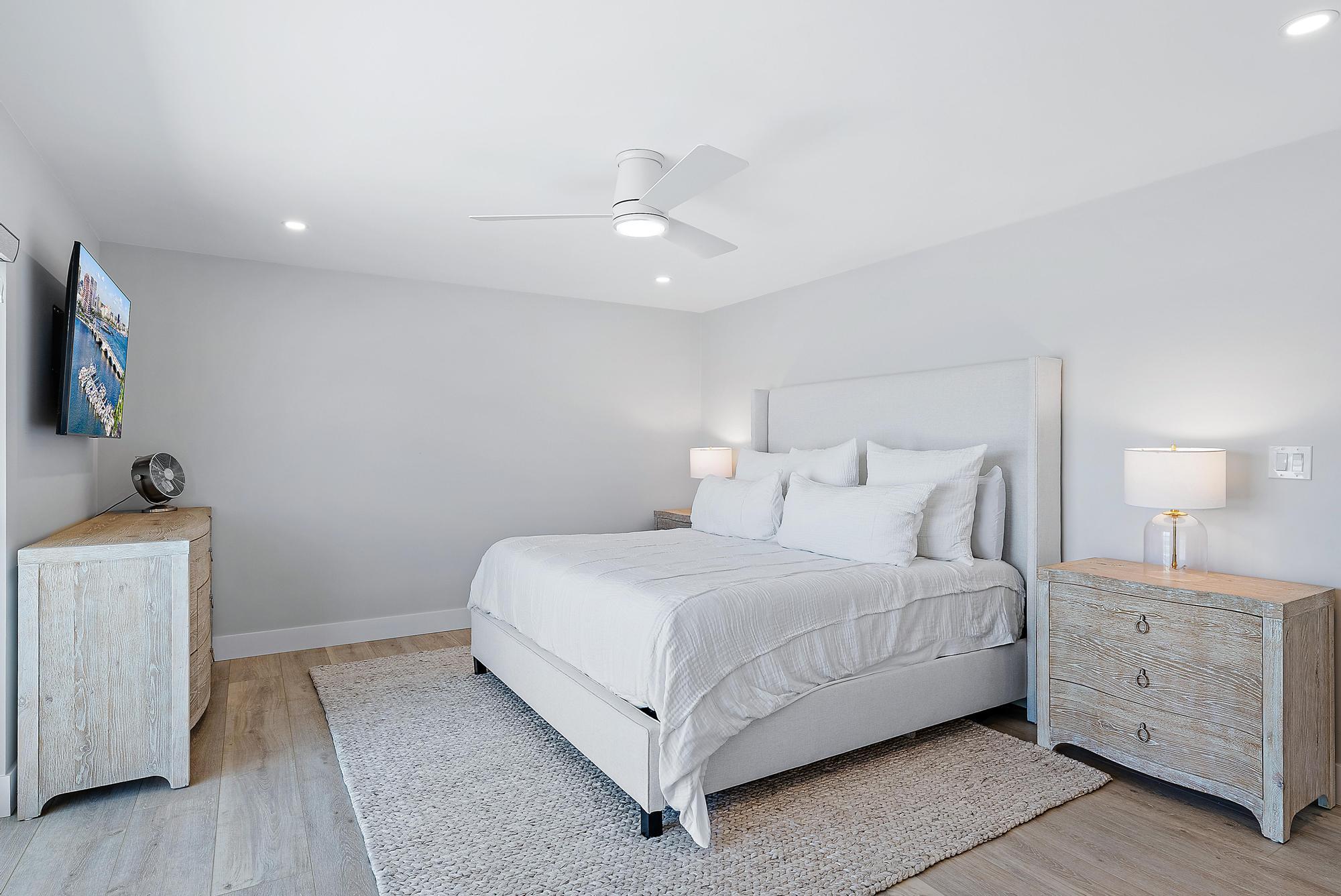 100 Waterway Road, Unit 207E Tequesta, FL 33469 - Photo 18 of 31 100 Waterway Rd 207E -10