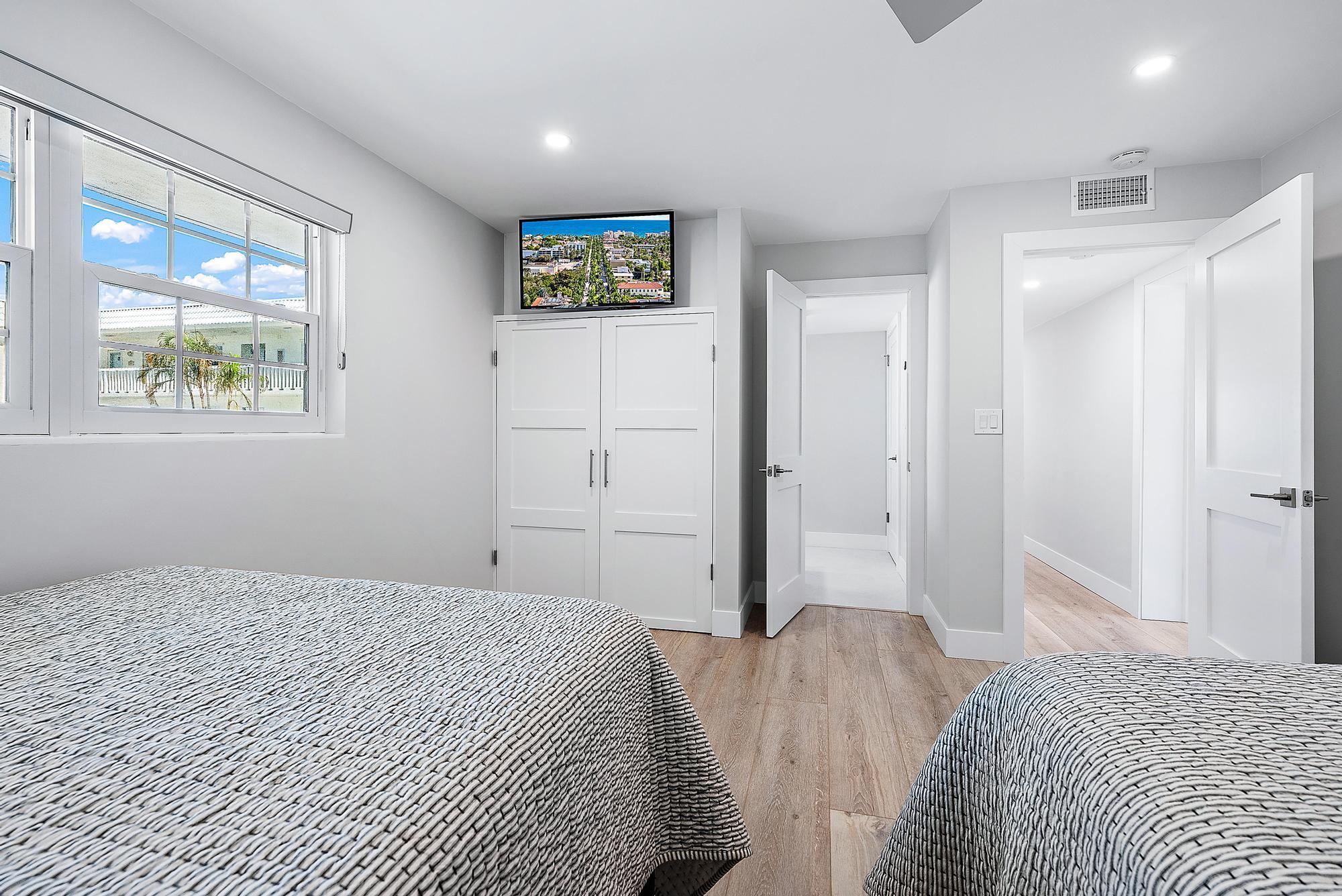 100 Waterway Road, Unit 207E Tequesta, FL 33469 - Photo 23 of 31 100 Waterway Rd 207E -2