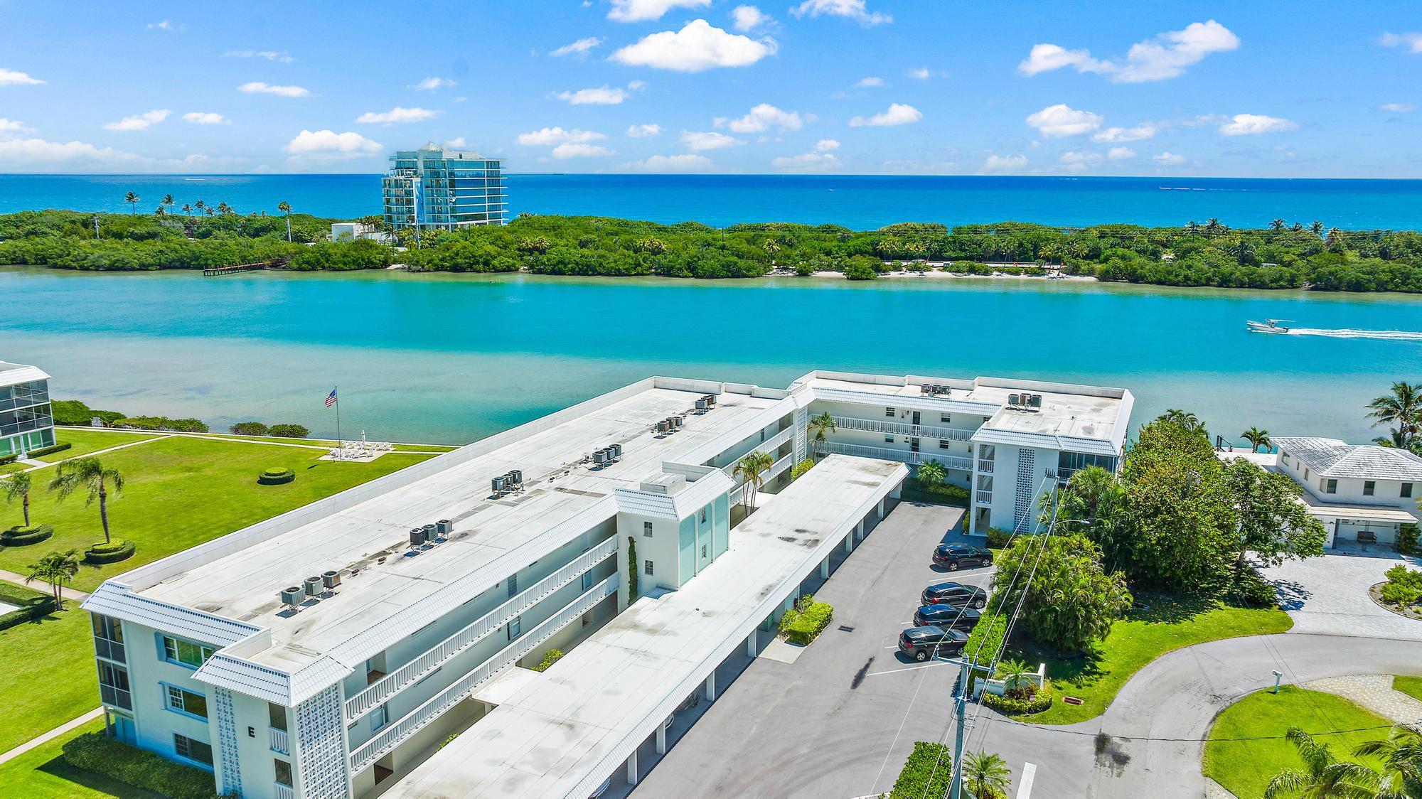 100 Waterway Road, Unit 207E Tequesta, FL 33469 - Photo 28 of 31 100 Waterway Rd 207E -27