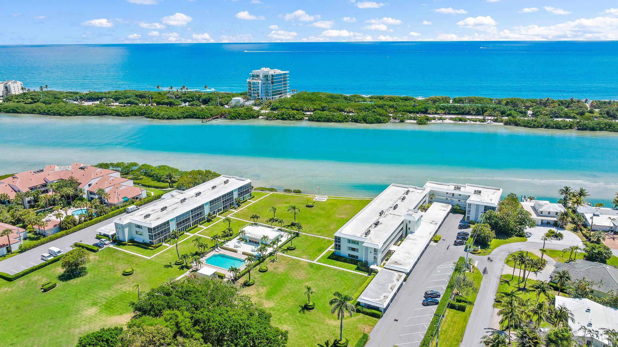 100 Waterway Road, Unit 207E Tequesta, FL 33469 - Photo 29 of 31 100 Waterway Rd 207E -28