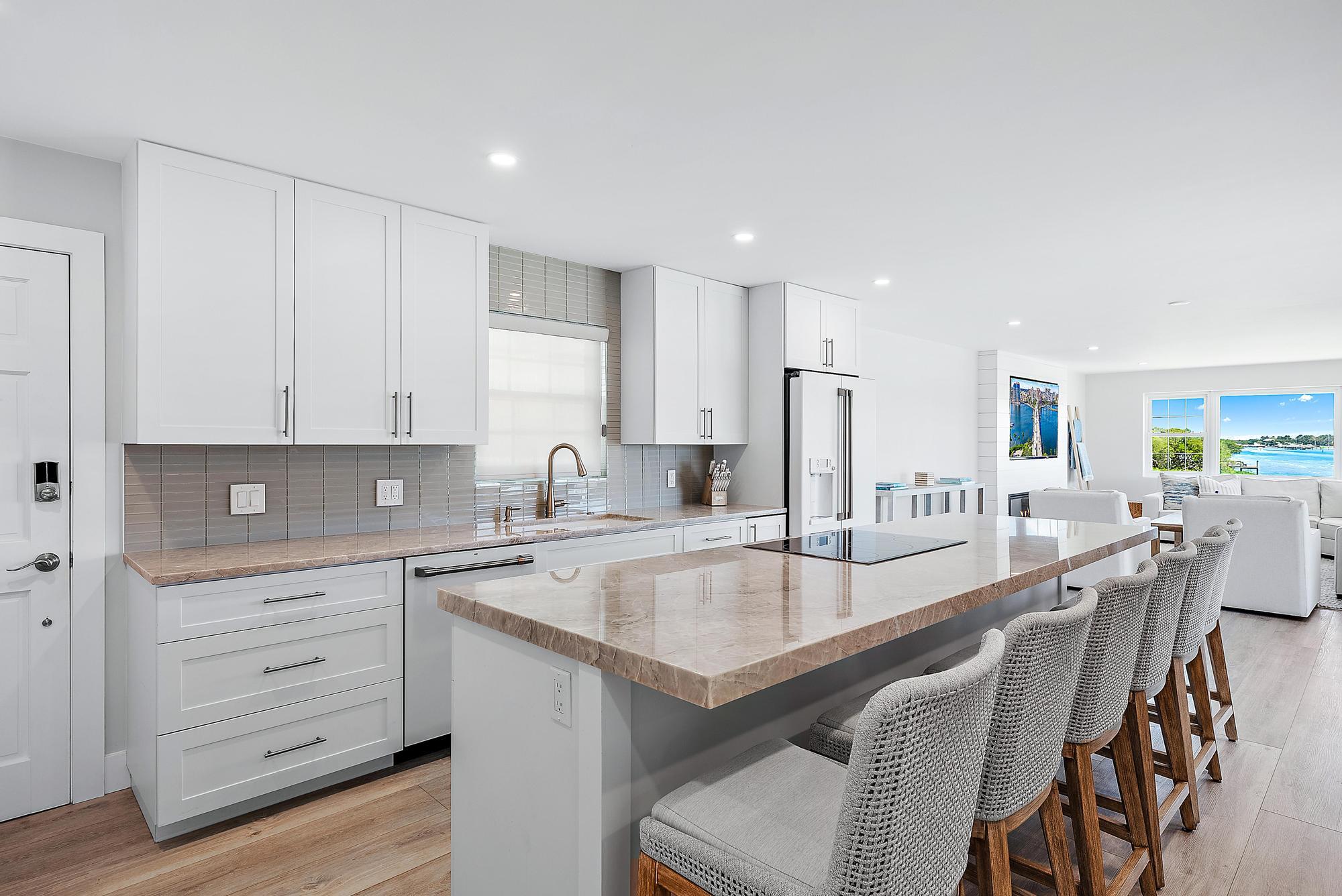 100 Waterway Road, Unit 207E Tequesta, FL 33469 - Photo 8 of 31 100 Waterway Rd 207E -14