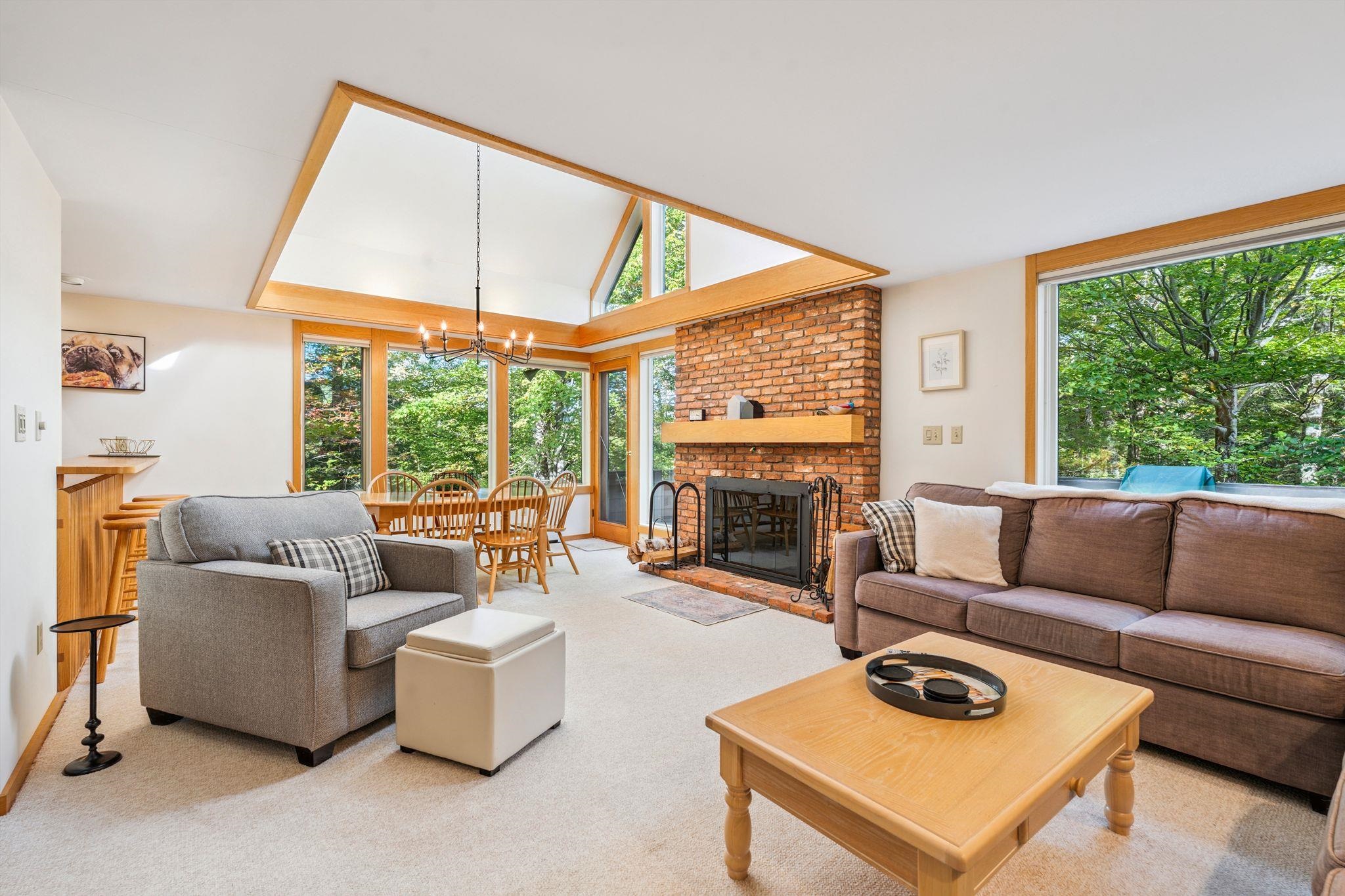 43 Hilltop Road Winhall, VT 05340 - Photo 7 of 43