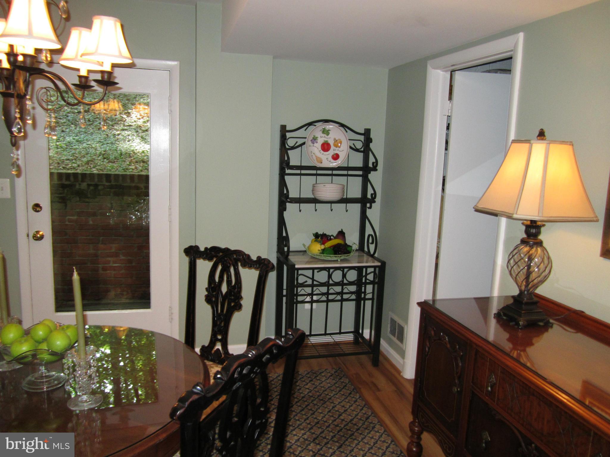 11600 Stephen Road Silver Spring, MD 20904 - Photo 13 of 29 Dining Room