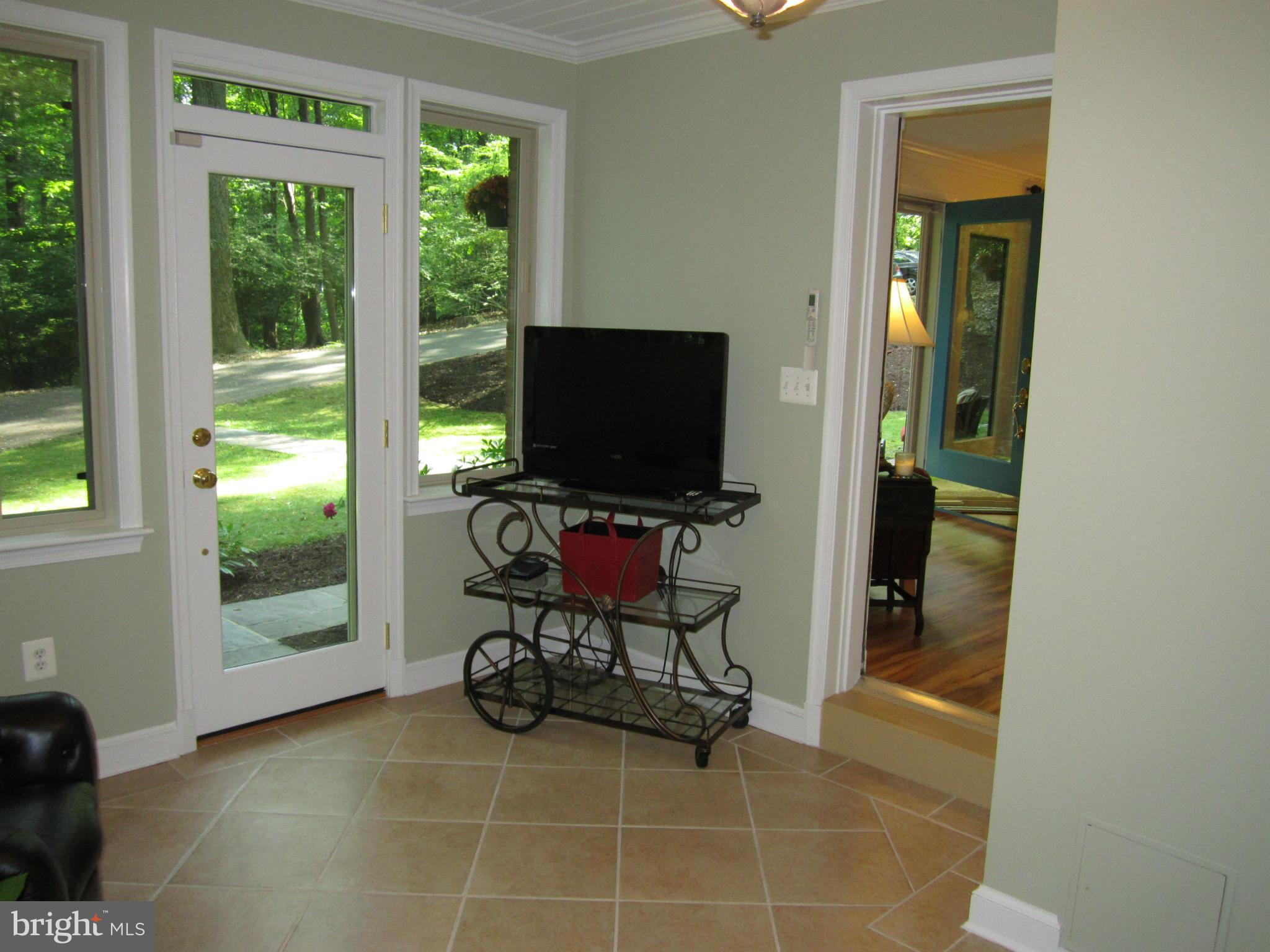 11600 Stephen Road Silver Spring, MD 20904 - Photo 5 of 29 Side Porch