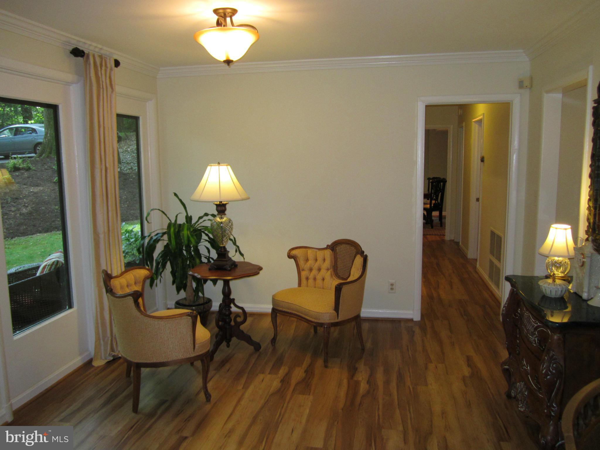 11600 Stephen Road Silver Spring, MD 20904 - Photo 7 of 29 Living Room